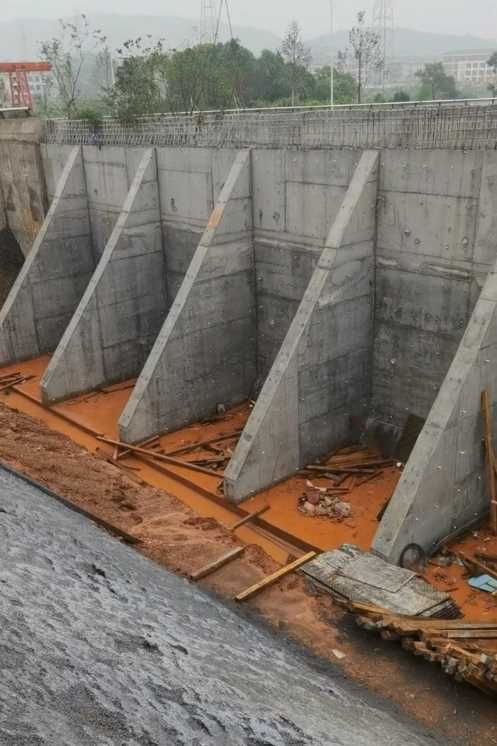 济南槐荫区锚杆式挡土墙
